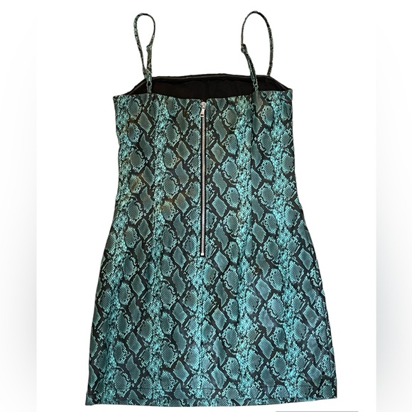 Tiger Mist ‘Viper’ Faux Leather Snakeskin Dress Size M Punky Trendy Snake print - Picture 2 of 6